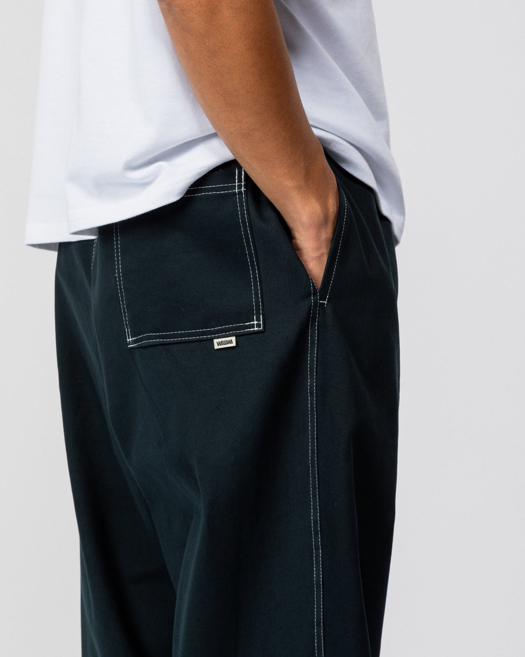 Zama Pant - Navy/White
