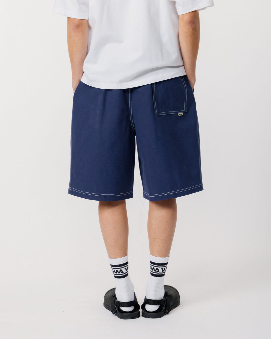 Zama Shorts - Navy/ White