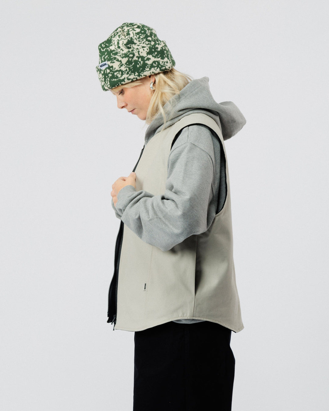 Mill Vest - Stone