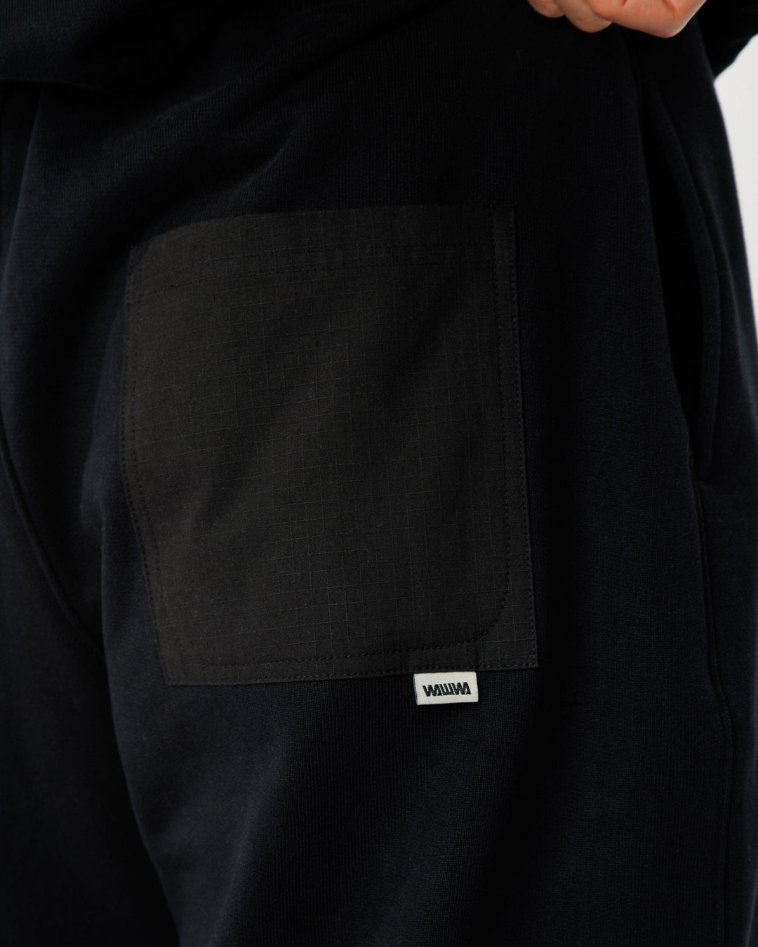 Zama Sweatpant - Black