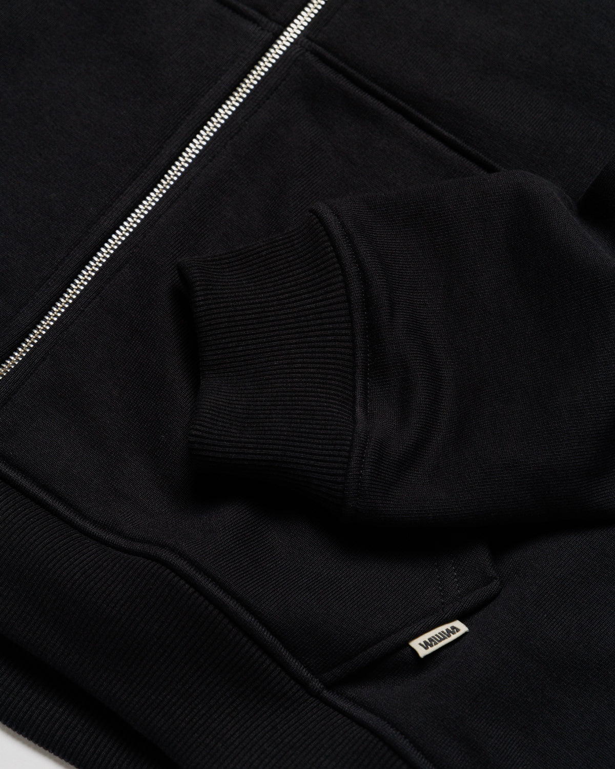 Heavyweight Two-Way Zip Hoody - Black — Cuff, ribbing and zip detail