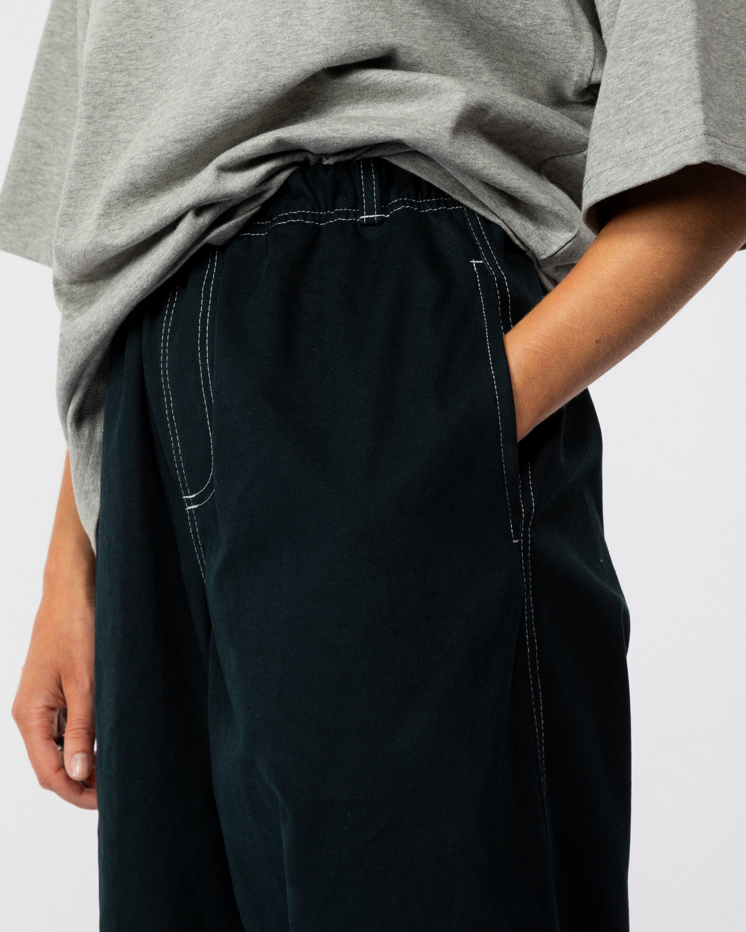 Zama Pant - Navy/White
